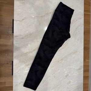 Lululemon Wunder Under, 8